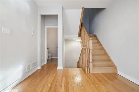 181 Plains Road W Burlington ON L7T 0B1