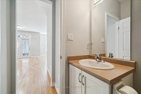 181 Plains Road W Burlington ON L7T 0B1