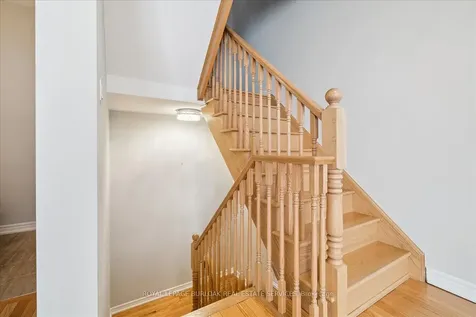 181 Plains Road W Burlington ON L7T 0B1