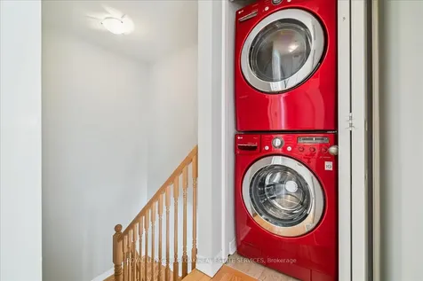 181 Plains Road W Burlington ON L7T 0B1