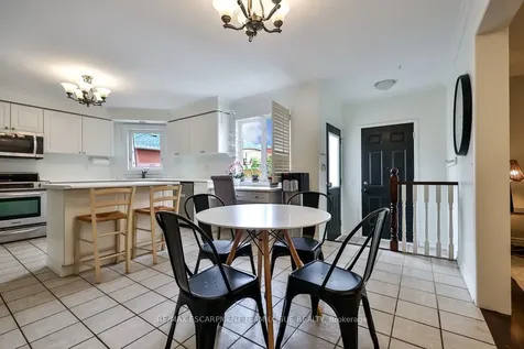 145 Westchester Road Oakville ON L6H 6H9