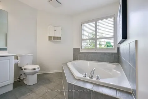 145 Westchester Road Oakville ON L6H 6H9