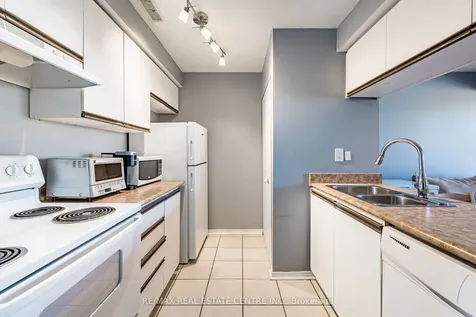 42A Stewart Maclaren Road Halton Hills ON L7G 5L9