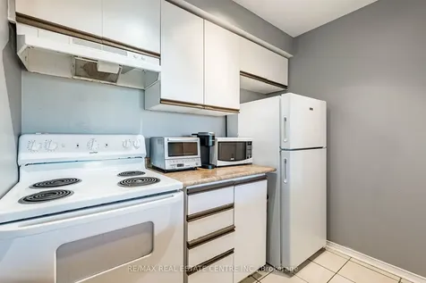 42A Stewart Maclaren Road Halton Hills ON L7G 5L9