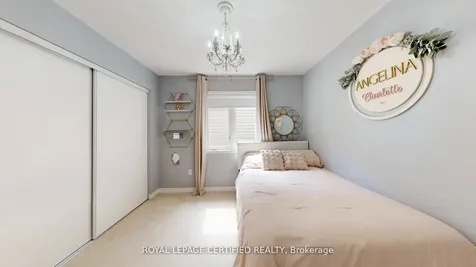 367 English Mill Court Milton ON L9E 0A7