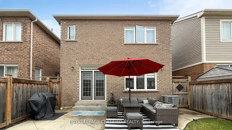 367 English Mill Court Milton ON L9E 0A7