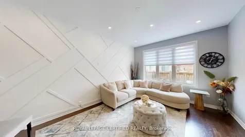 367 English Mill Court Milton ON L9E 0A7