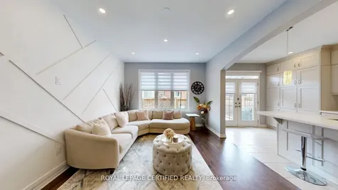 367 English Mill Court Milton ON L9E 0A7