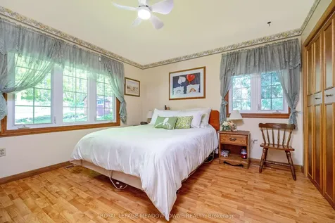 14572 Winston Churchill Boulevard Halton Hills ON L0P 1N0