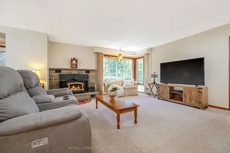 14572 Winston Churchill Boulevard Halton Hills ON L0P 1N0