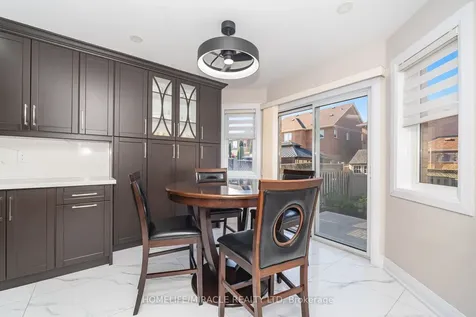 8 Twin Pines Crescent Brampton ON L7A 1M5