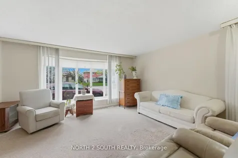 24 Vanderbrent Crescent Toronto ON M9R 3W8