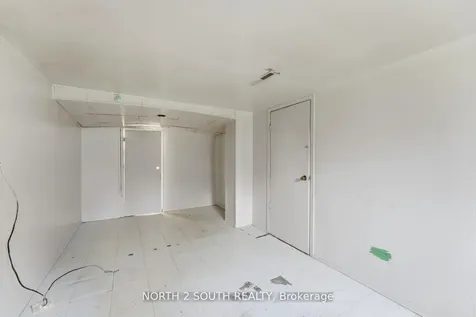 24 Vanderbrent Crescent Toronto ON M9R 3W8