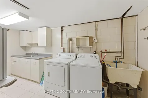 24 Vanderbrent Crescent Toronto ON M9R 3W8