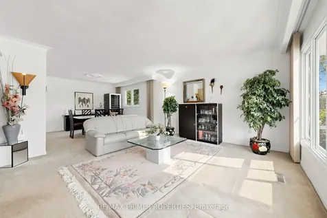 3554 Ponytrail Drive Mississauga ON L4X 1W2