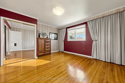 3554 Ponytrail Drive Mississauga ON L4X 1W2