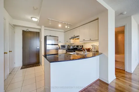9 George Street N Brampton ON L6X 0T6