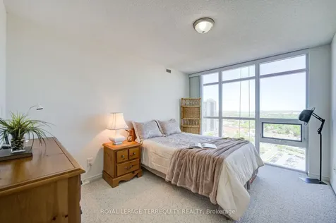 9 George Street N Brampton ON L6X 0T6