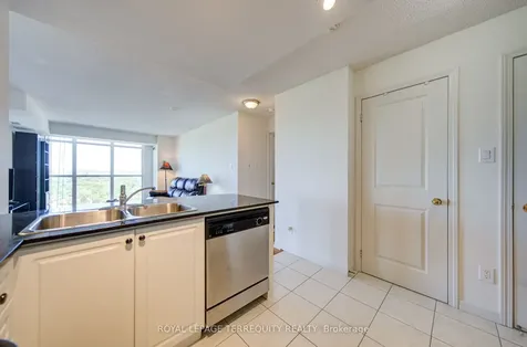 9 George Street N Brampton ON L6X 0T6