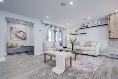 527 Wallenberg Crescent Mississauga ON L5B 3L8