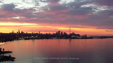 16 Brookers Lane Toronto ON M8V 0A5