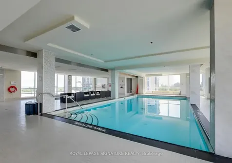 16 Brookers Lane Toronto ON M8V 0A5