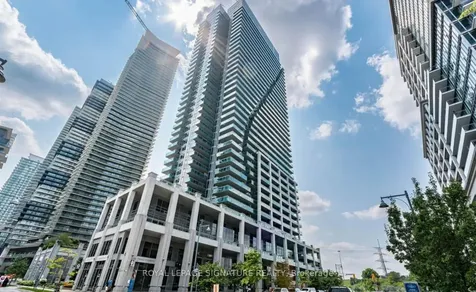 16 Brookers Lane Toronto ON M8V 0A5