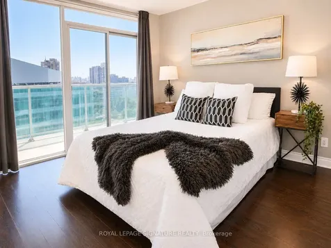 16 Brookers Lane Toronto ON M8V 0A5