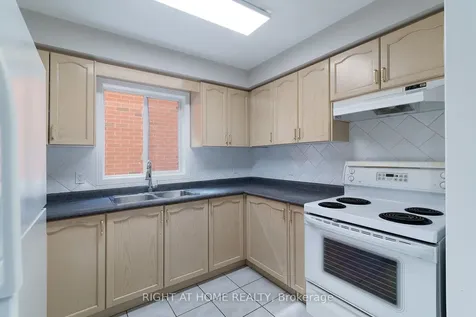18 Frank Johnston Road Caledon ON L7E 2L4