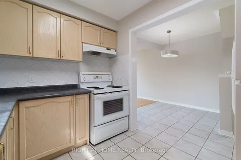 18 Frank Johnston Road Caledon ON L7E 2L4