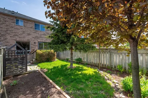 18 Frank Johnston Road Caledon ON L7E 2L4