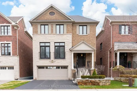 1842 Pagehurst Avenue Mississauga ON L4X 1Y6