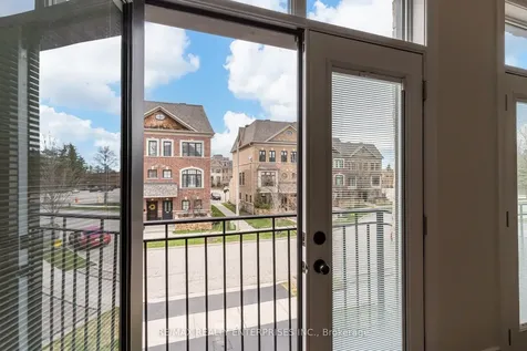 1842 Pagehurst Avenue Mississauga ON L4X 1Y6