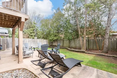 1842 Pagehurst Avenue Mississauga ON L4X 1Y6