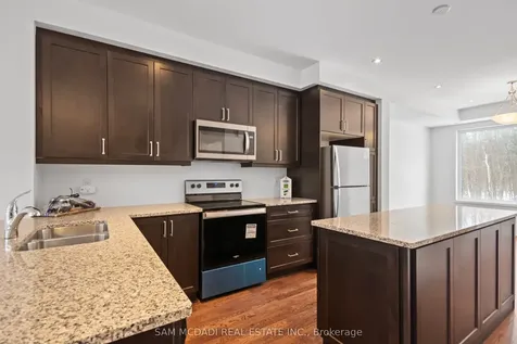 4068 Kadic Terrace Mississauga ON L5M 2S8
