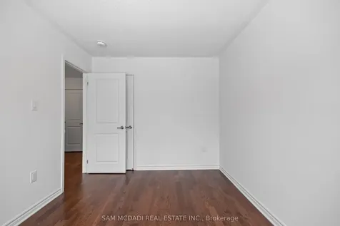 4068 Kadic Terrace Mississauga ON L5M 2S8