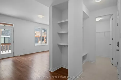4068 Kadic Terrace Mississauga ON L5M 2S8