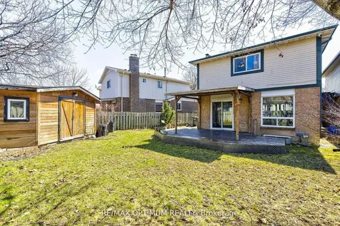 8 Joanne Court Brampton ON L6Y 2J8