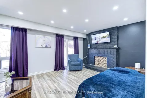 8 Joanne Court Brampton ON L6Y 2J8