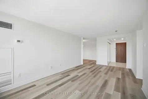 24 Hanover Road Brampton ON L6S 5K8