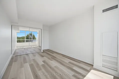 24 Hanover Road Brampton ON L6S 5K8