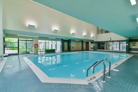 24 Hanover Road Brampton ON L6S 5K8