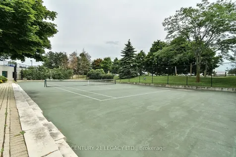 24 Hanover Road Brampton ON L6S 5K8