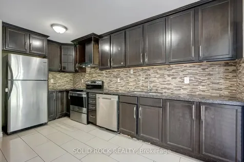58 Ravenscliffe Court Brampton ON L6X 4N9