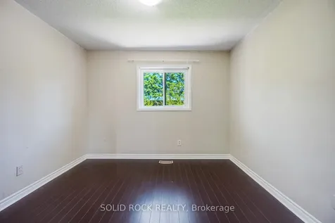 58 Ravenscliffe Court Brampton ON L6X 4N9