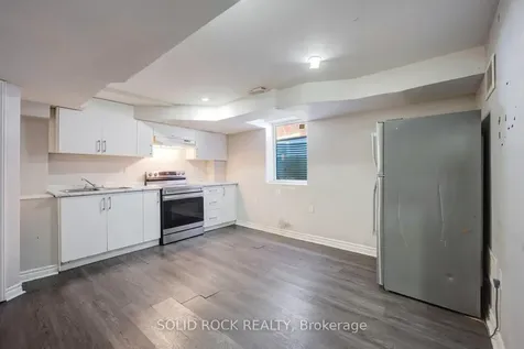 58 Ravenscliffe Court Brampton ON L6X 4N9