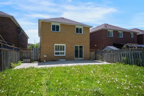 58 Ravenscliffe Court Brampton ON L6X 4N9