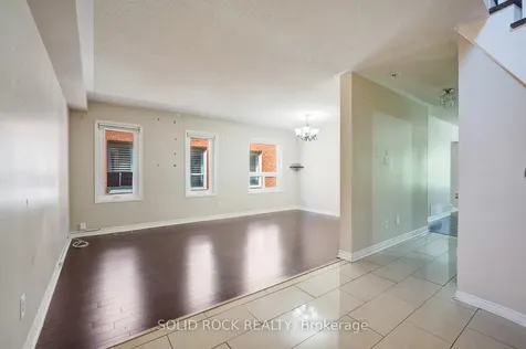 58 Ravenscliffe Court Brampton ON L6X 4N9