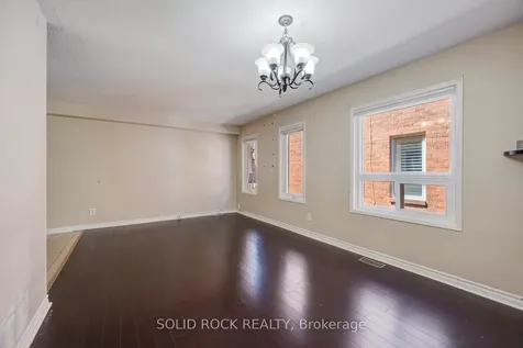 58 Ravenscliffe Court Brampton ON L6X 4N9