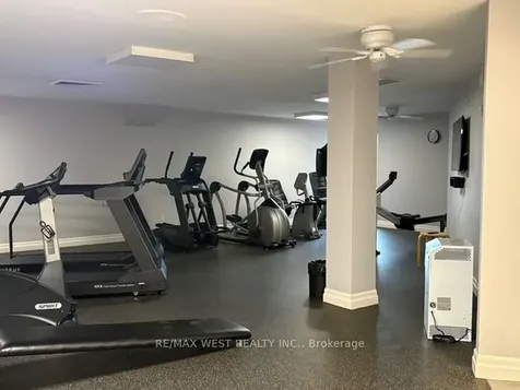 1400 Dixie Road Mississauga ON L5E 3E1